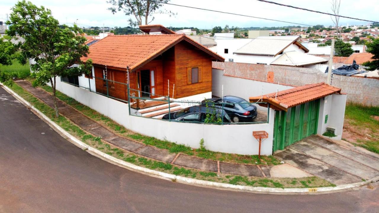 Casa Em Brotas Com Piscina E Churrasqueira Kültér fotó